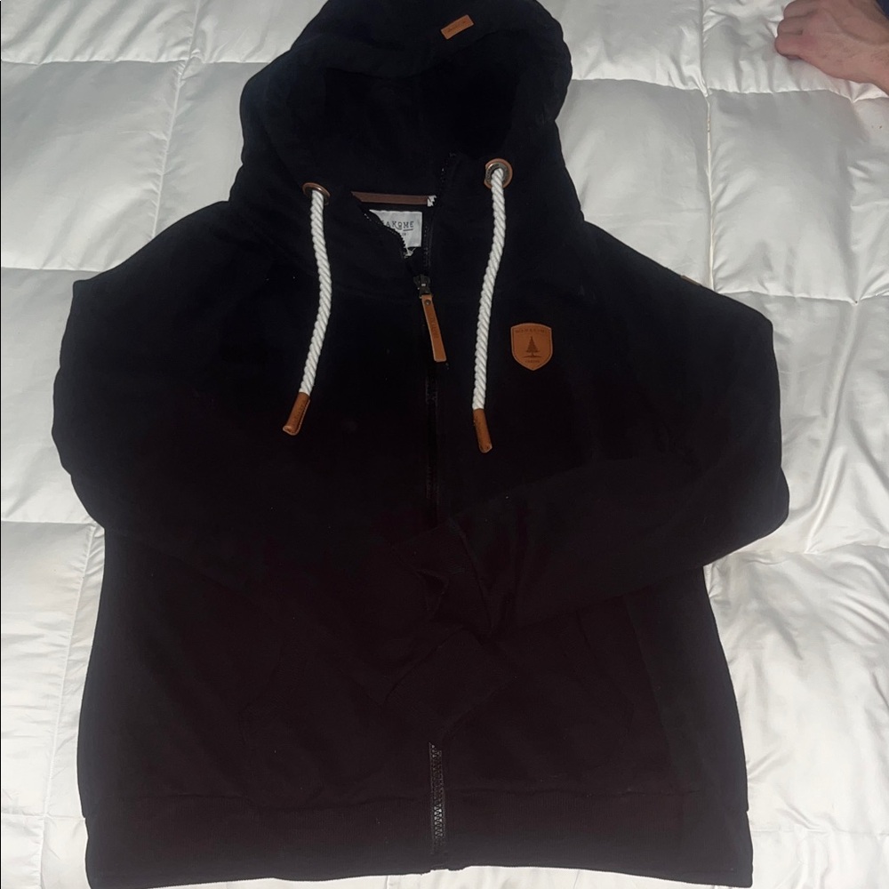 WANAKOME  Hooded Jacket with Rope Drawstrings.🖤